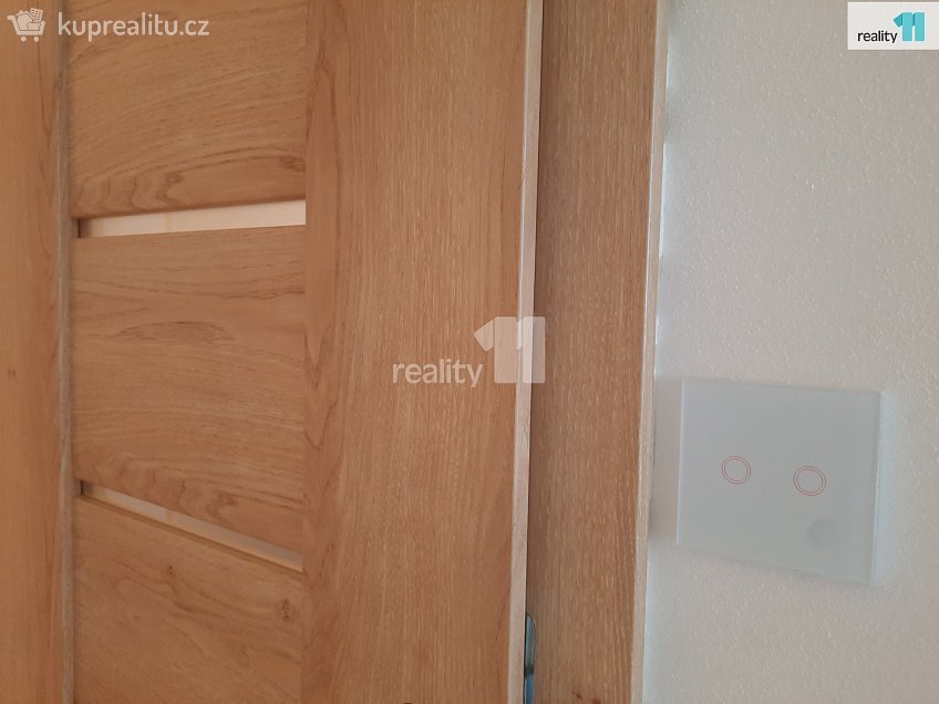 Pronájem bytu 1+kk 30 m^2 Svojsíkova, Nový Bor 