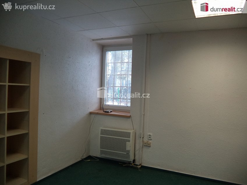 Pronájem  obchodních prostor 48 m^2 Ruská, Ostrava 