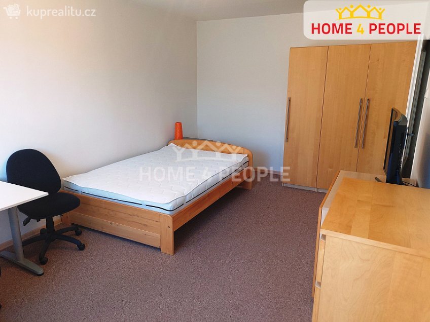 Pronájem bytu 1+1 31 m^2 Zahradníčkova, Praha 5 