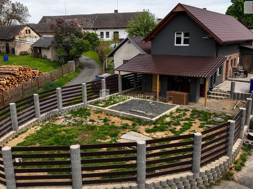 Prodej  rodinného domu 407 m^2 Onomyšl, Onomyšl 