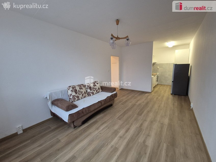 Pronájem bytu 2+kk 44 m^2 Archeologická, Praha 13 