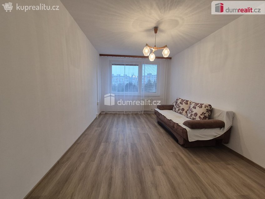 Pronájem bytu 2+kk 44 m^2 Archeologická, Praha 13 