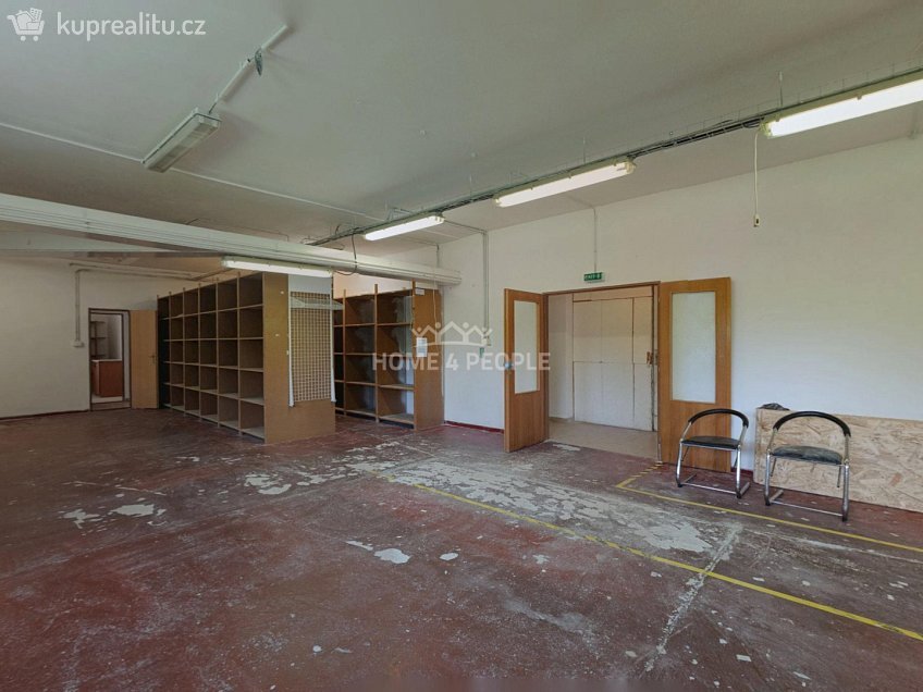 Pronájem  výrobních prostor 985 m^2 Žerotínovo nábřeží, Židlochovice 