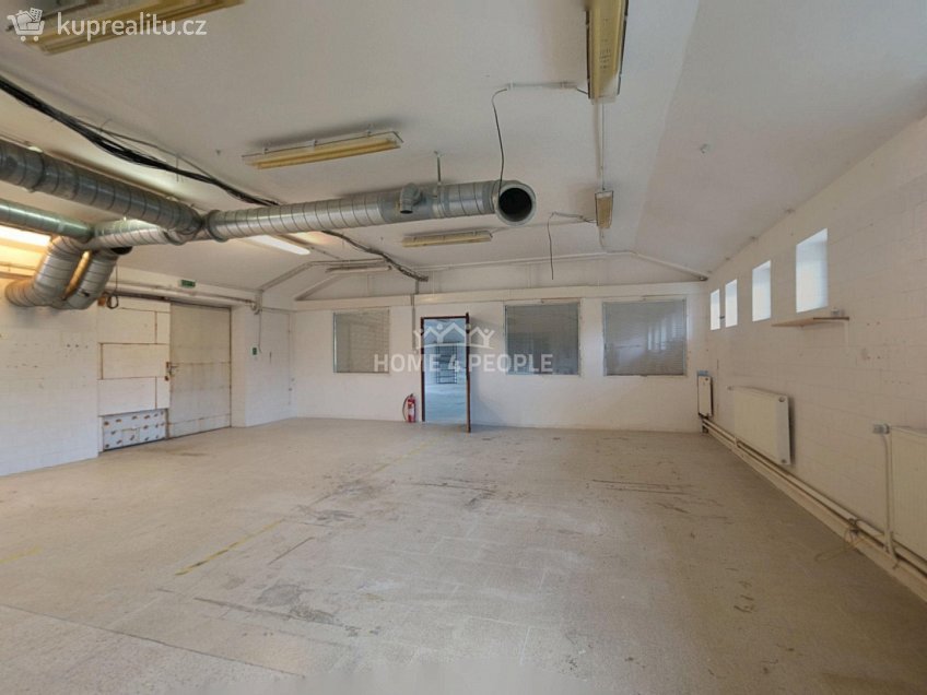 Pronájem  výrobních prostor 985 m^2 Žerotínovo nábřeží, Židlochovice 