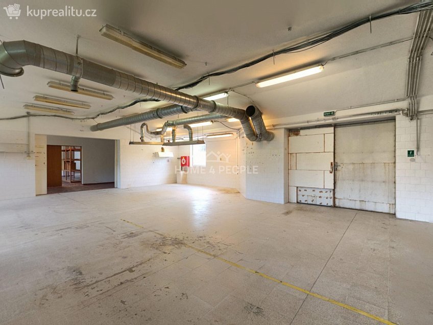 Pronájem  výrobních prostor 985 m^2 Žerotínovo nábřeží, Židlochovice 