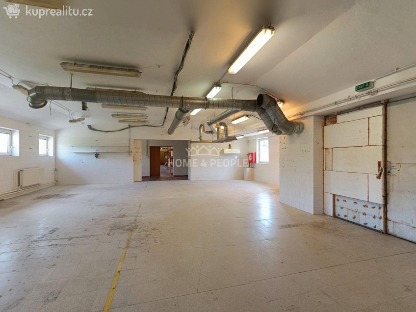 Pronájem  výrobních prostor 985 m^2 Žerotínovo nábřeží, Židlochovice 