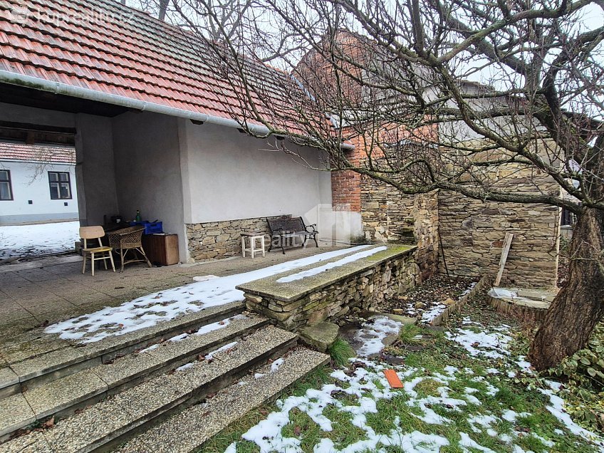 Prodej  rodinného domu 110 m^2 Černíkova, Bojkovice 