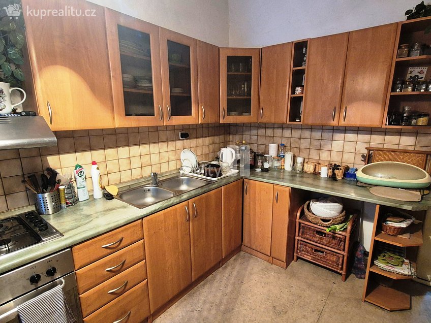 Prodej  rodinného domu 110 m^2 Černíkova, Bojkovice 