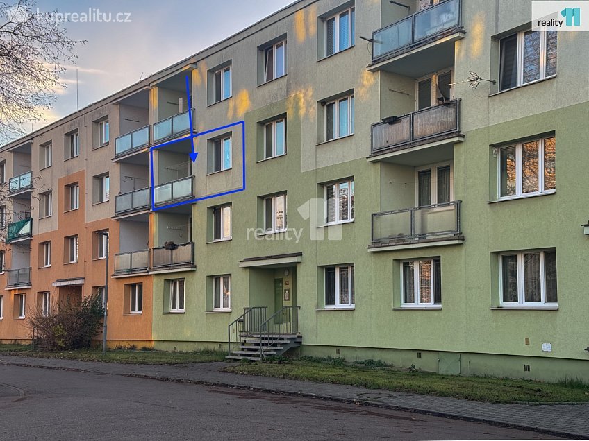 Prodej bytu 3+1 78 m^2 17. listopadu, Dobřany 