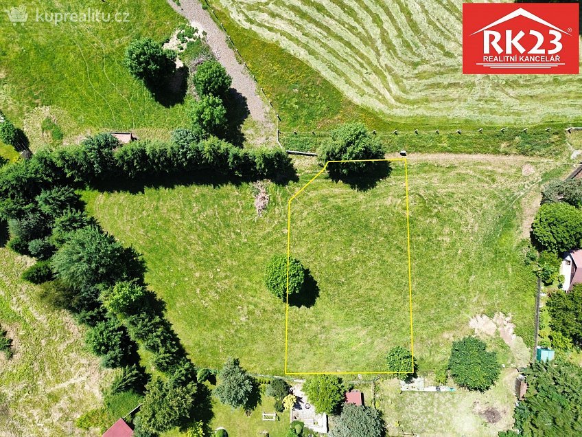 Prodej  stavebního pozemku 943 m^2 Zádub-Závišín, Zádub-Závišín 