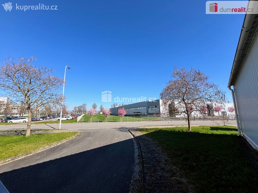 Pronájem  výrobních prostor 822 m^2 Jaktáře, Uherské Hradiště 