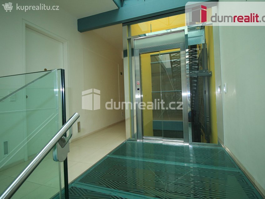 Prodej bytu 2+kk 88 m^2 Masarykova, Mariánské Lázně 