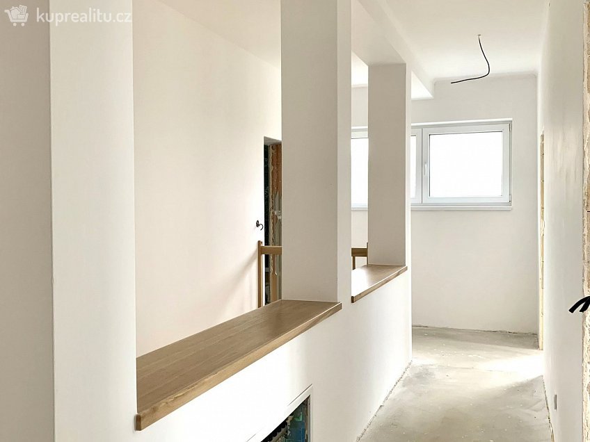 Prodej  rodinného domu 200 m^2 Velká Hleďsebe, Velká Hleďsebe 