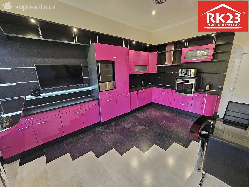 Prodej bytu 2+1 102 m^2 Hlavní třída 122, Mariánské Lázně 