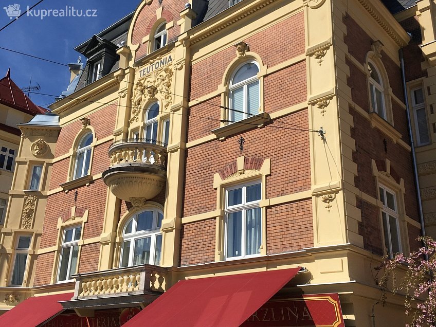 Prodej bytu 1+1 36 m^2 Hlavní třída, Mariánské Lázně 