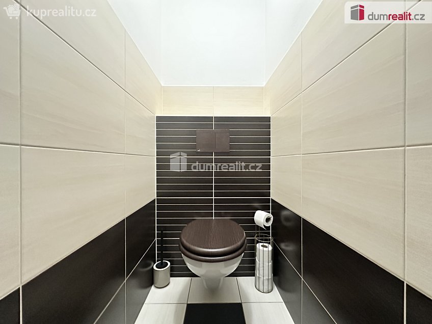 Pronájem bytu 2+kk 50 m^2 Gen. Šimka, Břeclav 