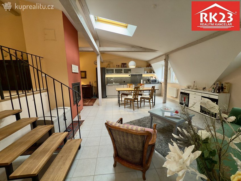 Prodej bytu 3+kk 94 m^2 Třebízského 210, Mariánské Lázně 