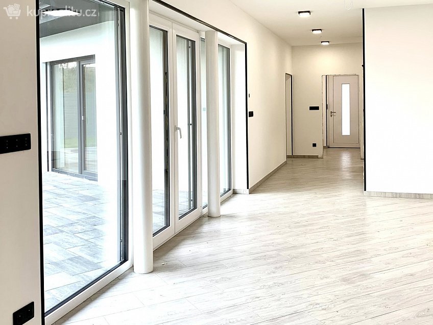 Prodej  rodinného domu 177 m^2 K Malé Hleďsebi, Velká Hleďsebe 