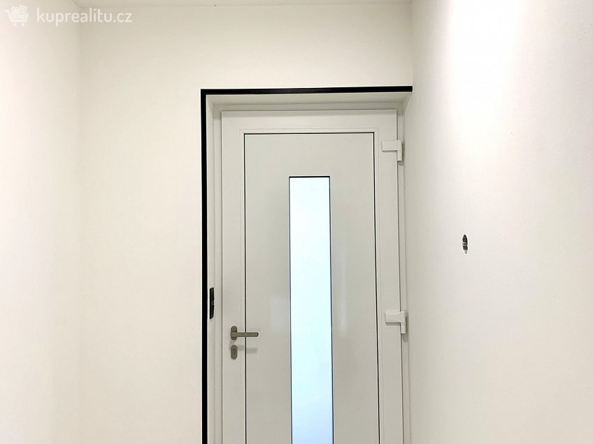 Prodej  rodinného domu 177 m^2 K Malé Hleďsebi, Velká Hleďsebe 