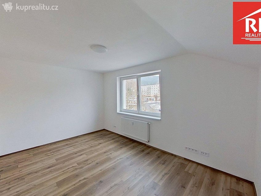 Prodej bytu 3+kk 77 m^2 Královské svahy 460, Lázně Kynžvart 