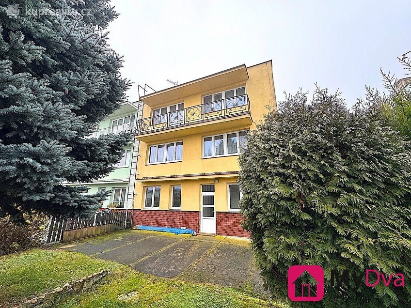 Pronájem  rodinného domu 280 m^2 Znojemská, Nový Šaldorf-Sedlešovice 