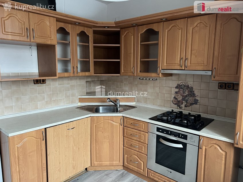 Prodej bytu 3+1 67 m^2 Podkopčí, Frenštát pod Radhoštěm 