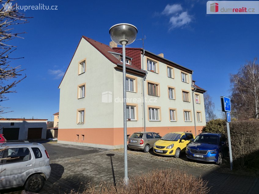 Prodej bytu 2+1 52 m^2 Omlenická, Kaplice 