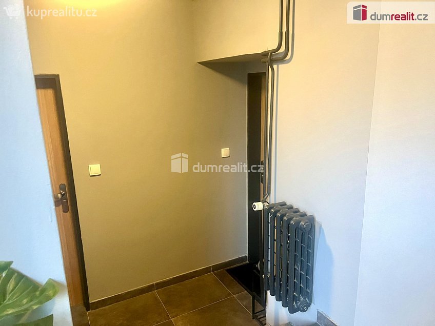 Pronájem bytu 1+kk 33 m^2 Antonínov, Tisá 