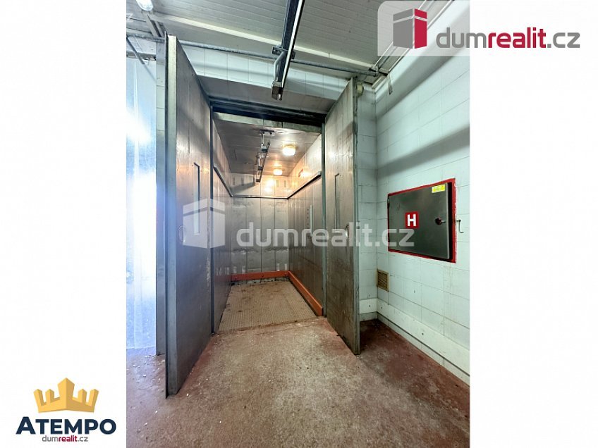 Pronájem  výrobních prostor 22351 m^2 Špidrova, Vimperk 