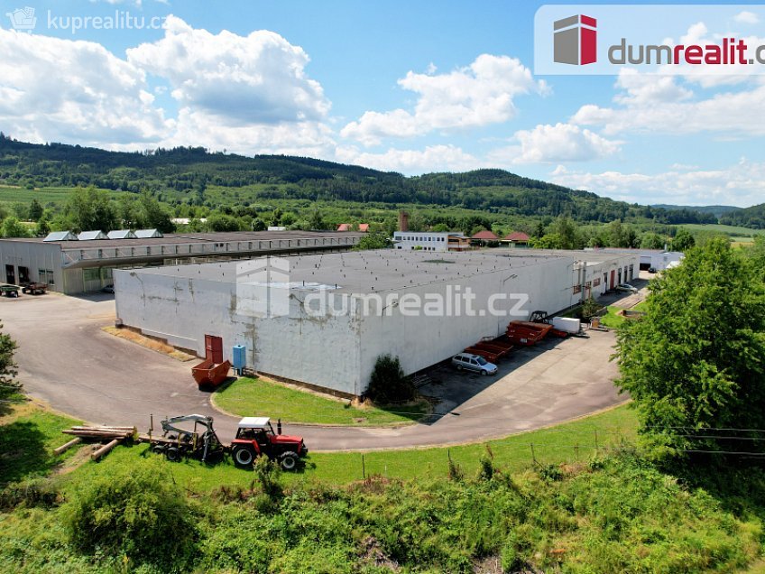 Pronájem  skladu 1582 m^2 Netolická, Lhenice 