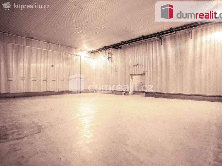 Pronájem  skladu 1582 m^2 Netolická, Lhenice 