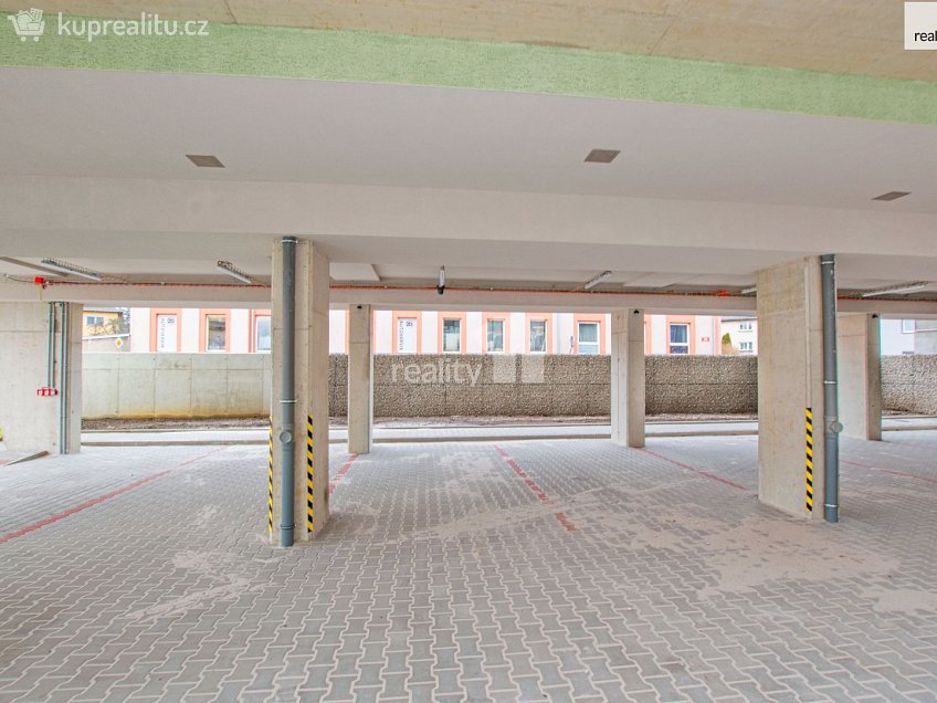 Pronájem bytu 2+kk 57 m^2 Londýnská, Liberec 