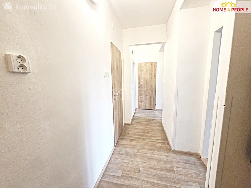 Pronájem bytu 3+kk 71 m^2 Křídlovická, Brno 