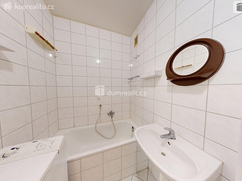 Prodej bytu 2+1 51 m^2 Purkyňova, Opava 