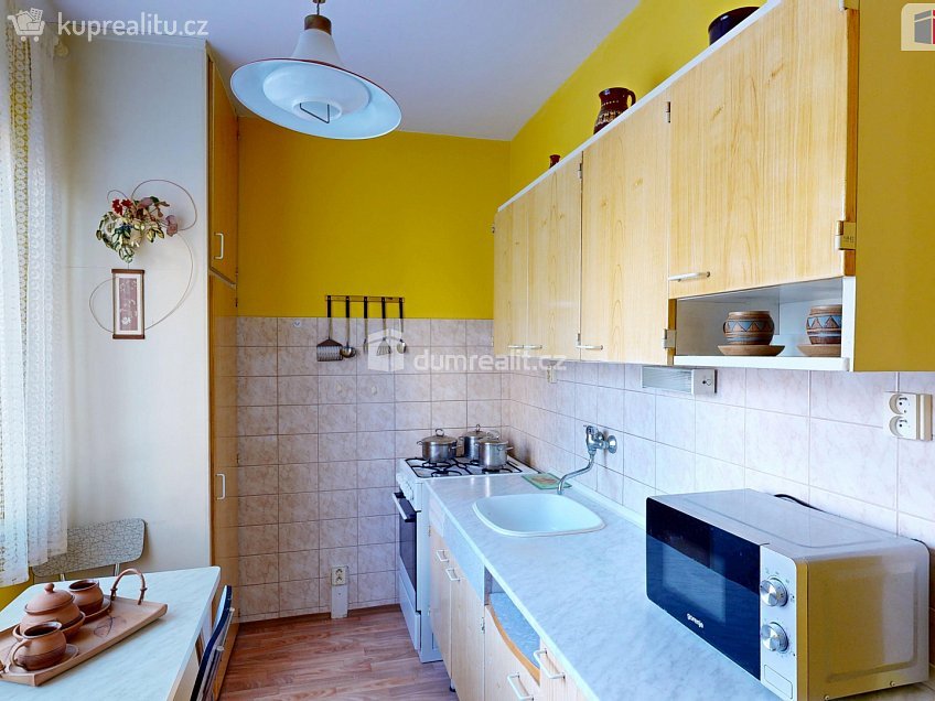 Prodej bytu 2+1 51 m^2 Purkyňova, Opava 