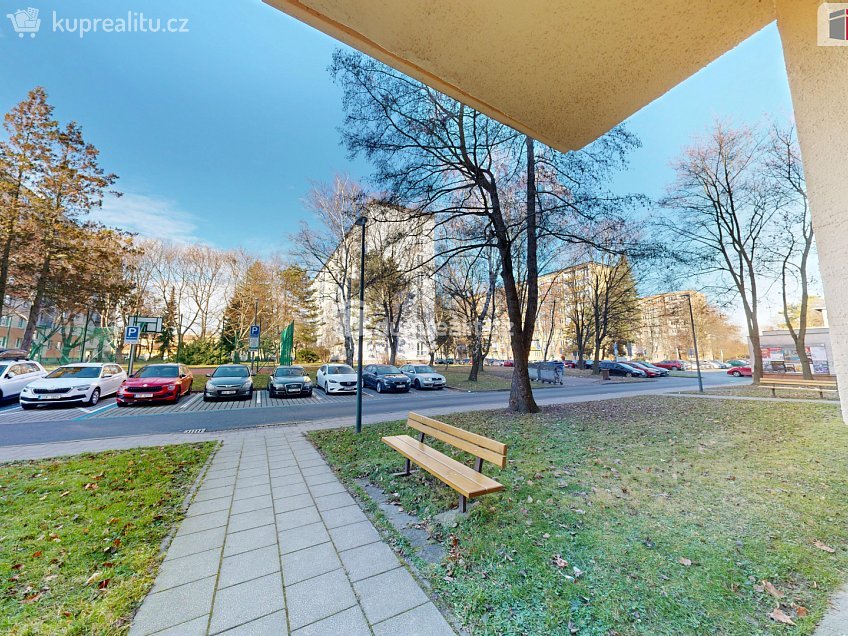 Prodej bytu 2+1 51 m^2 Purkyňova, Opava 