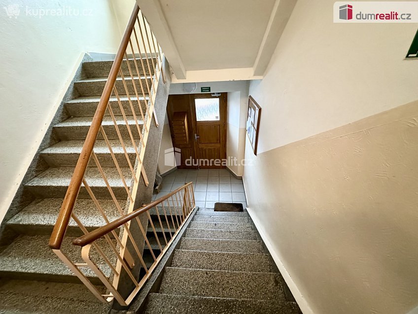 Prodej bytu 2+1 56 m^2 Jáchymovská, Ostrov 