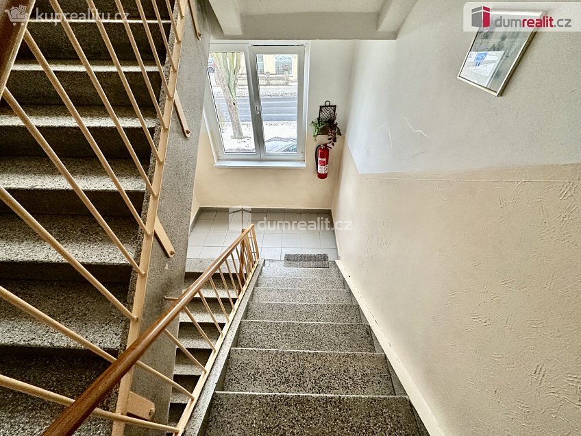 Prodej bytu 2+1 56 m^2 Jáchymovská, Ostrov 