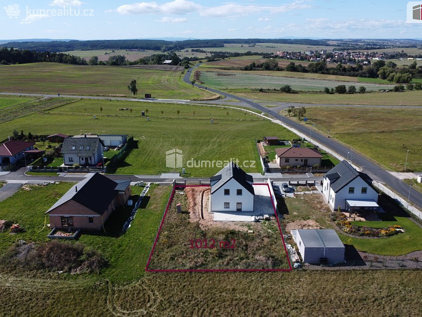 Prodej  rodinného domu 165 m^2 Jižní, Lužná 