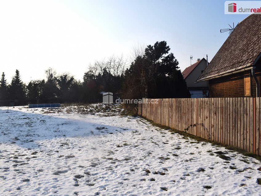 Prodej  stavebního pozemku 1180 m^2 Bělá pod Bezdězem, Bělá pod Bezdězem 