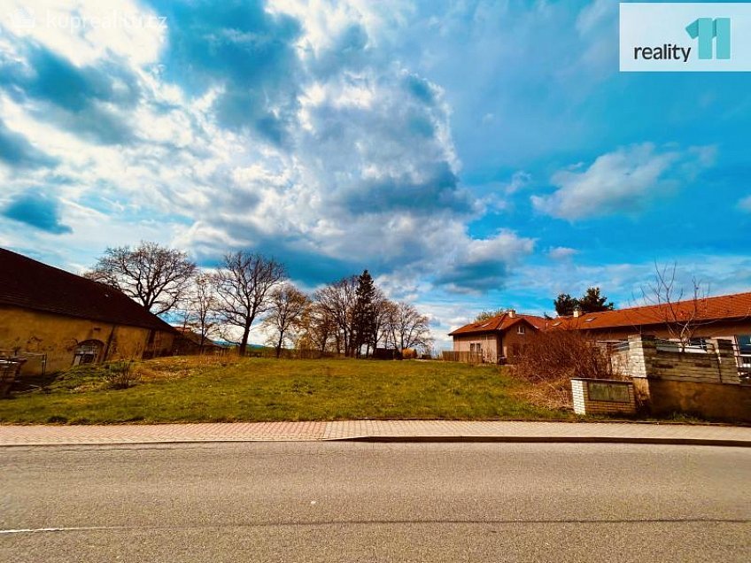 Prodej  stavebního pozemku 1725 m^2 Libeř, Libeř 