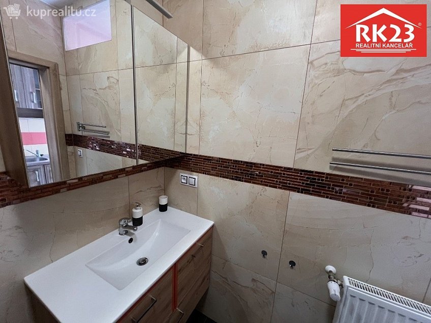 Pronájem bytu 3+kk 65 m^2 Americká, Mariánské Lázně 