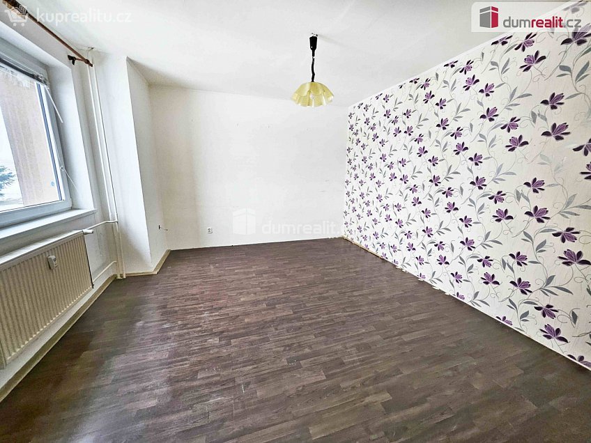 Pronájem bytu 2+1 46 m^2 Příbramská, Verneřice 