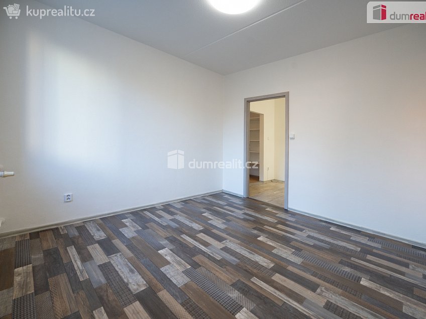 Prodej bytu 3+1 72 m^2 Národní, Prachatice 