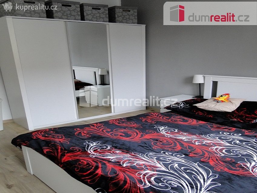 Pronájem bytu 2+1 57 m^2 Vnitřní, Orlová 