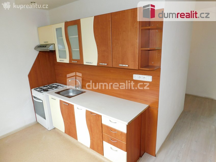 Pronájem bytu 2+1 57 m^2 Vnitřní, Orlová 