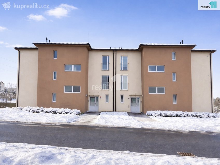 Prodej bytu 1+kk 38 m^2 Vestecká, Nehvizdy 