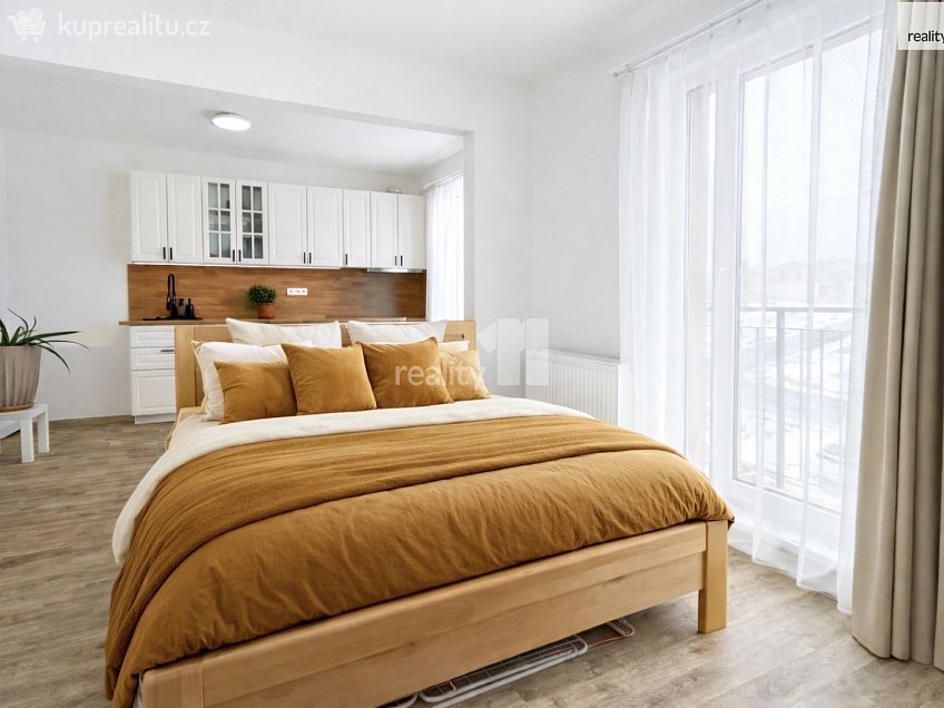 Prodej bytu 1+kk 38 m^2 Vestecká, Nehvizdy 