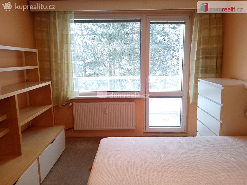 Pronájem bytu 2+1 61 m^2 Lomená, Karlovy Vary 