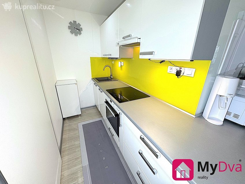 Prodej bytu 3+kk 54 m^2 Obránců míru, Třebíč 